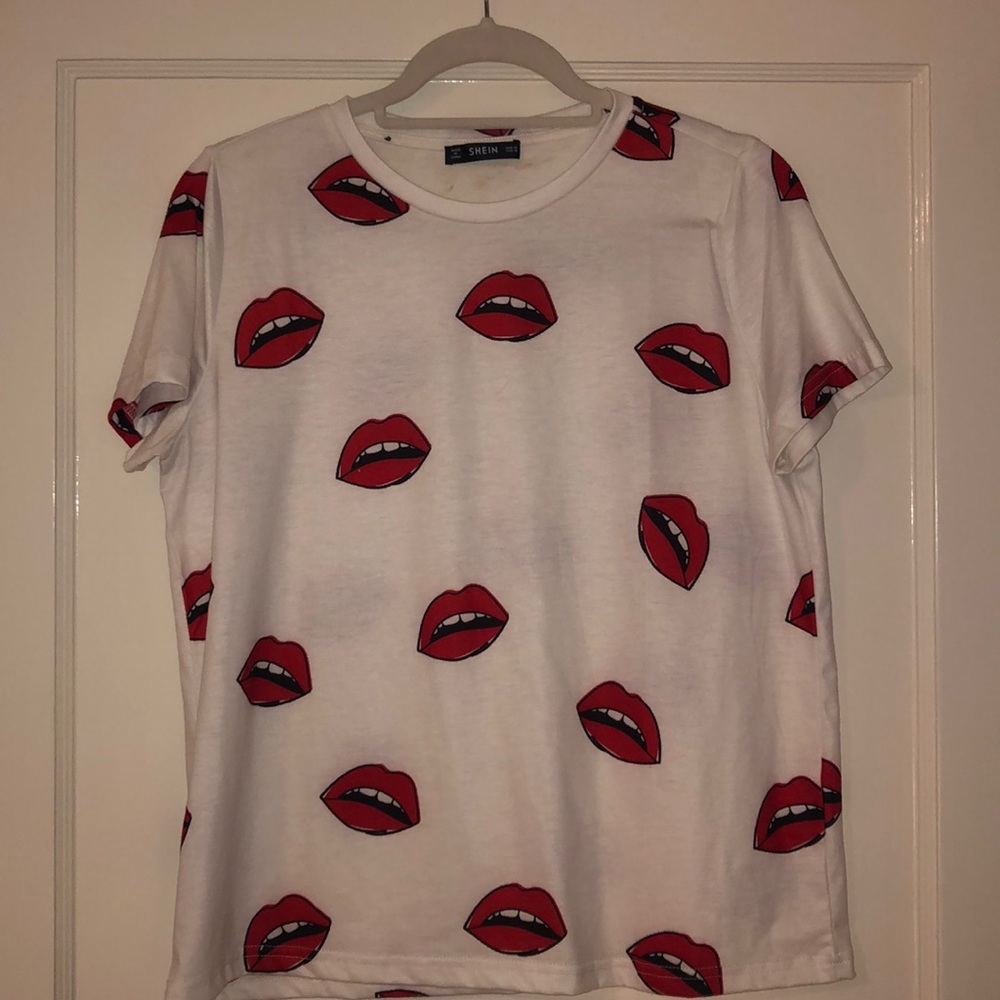 Lip top